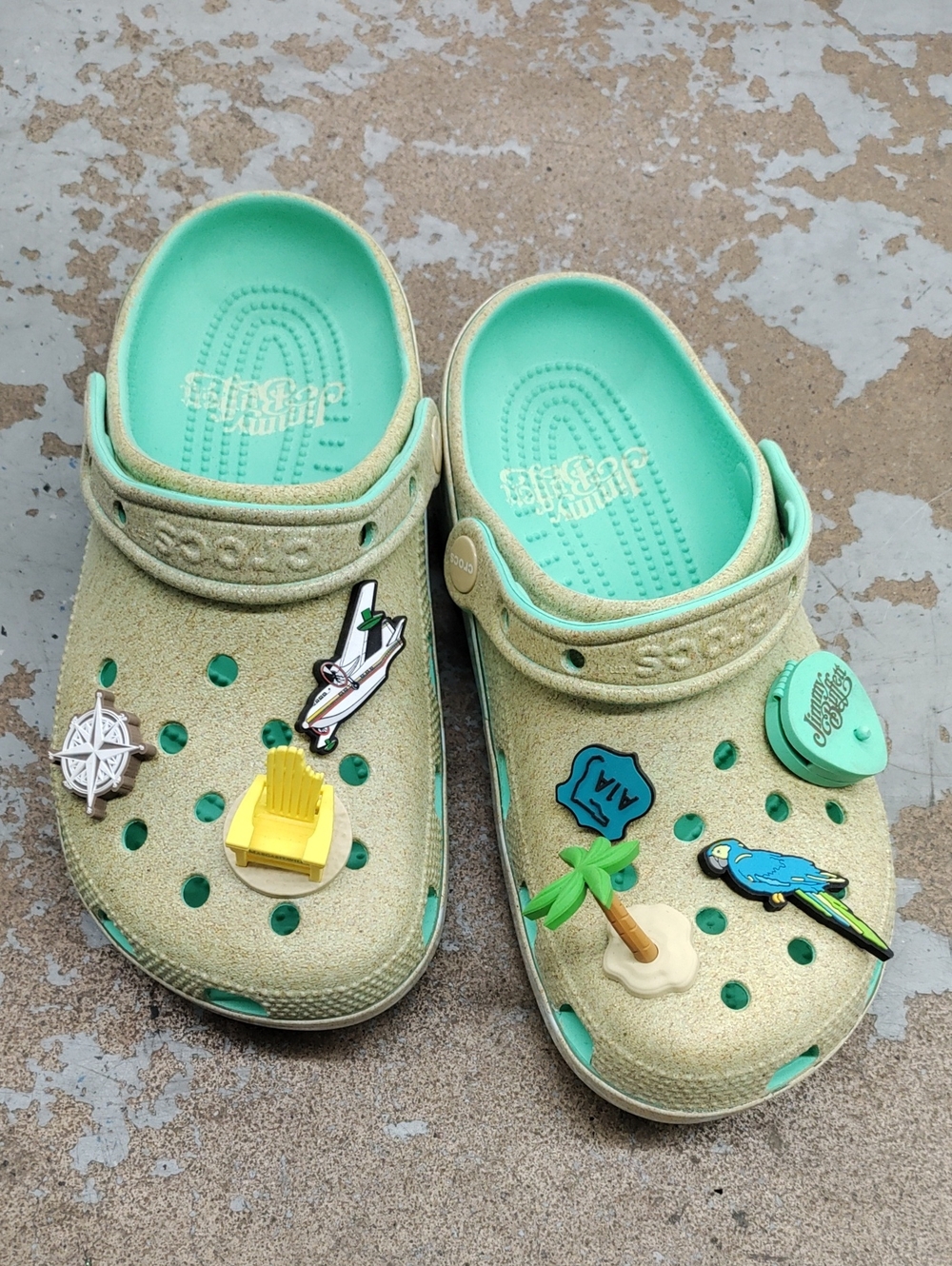 CROCS "Jimmy Buffett" Clogs in Mint Green/Sand